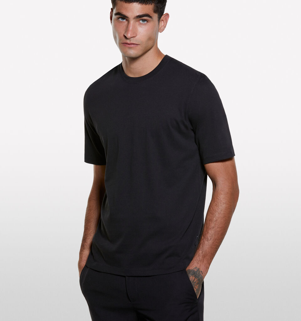 Μπλούζα κοντομάνικη μαύρη regular fit - μπλουζάκια κοντομάνικα ανδρικά - Μαυρο | Sisley image number 3